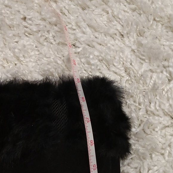 Suede and fur boots with tassel - Picture 3 of 11